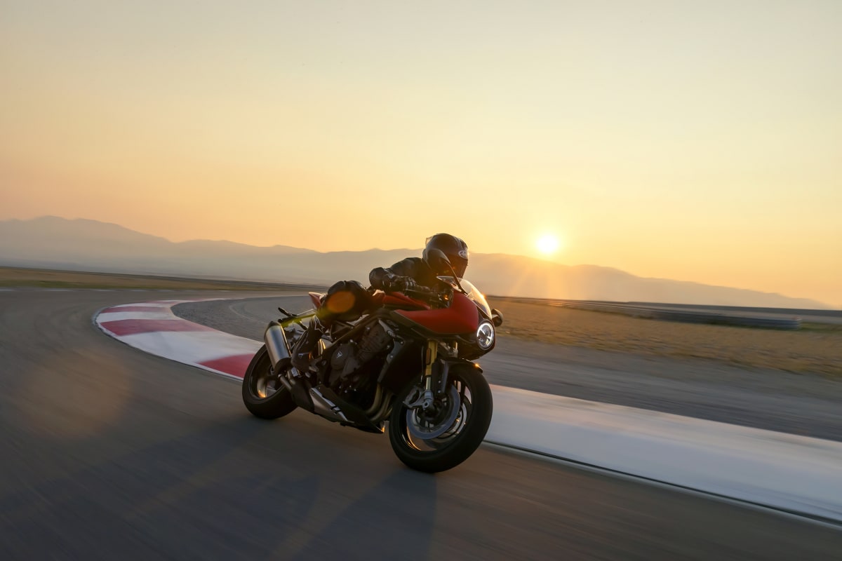 Speed Triple 1200 RR 2022 – Motos Triumph
