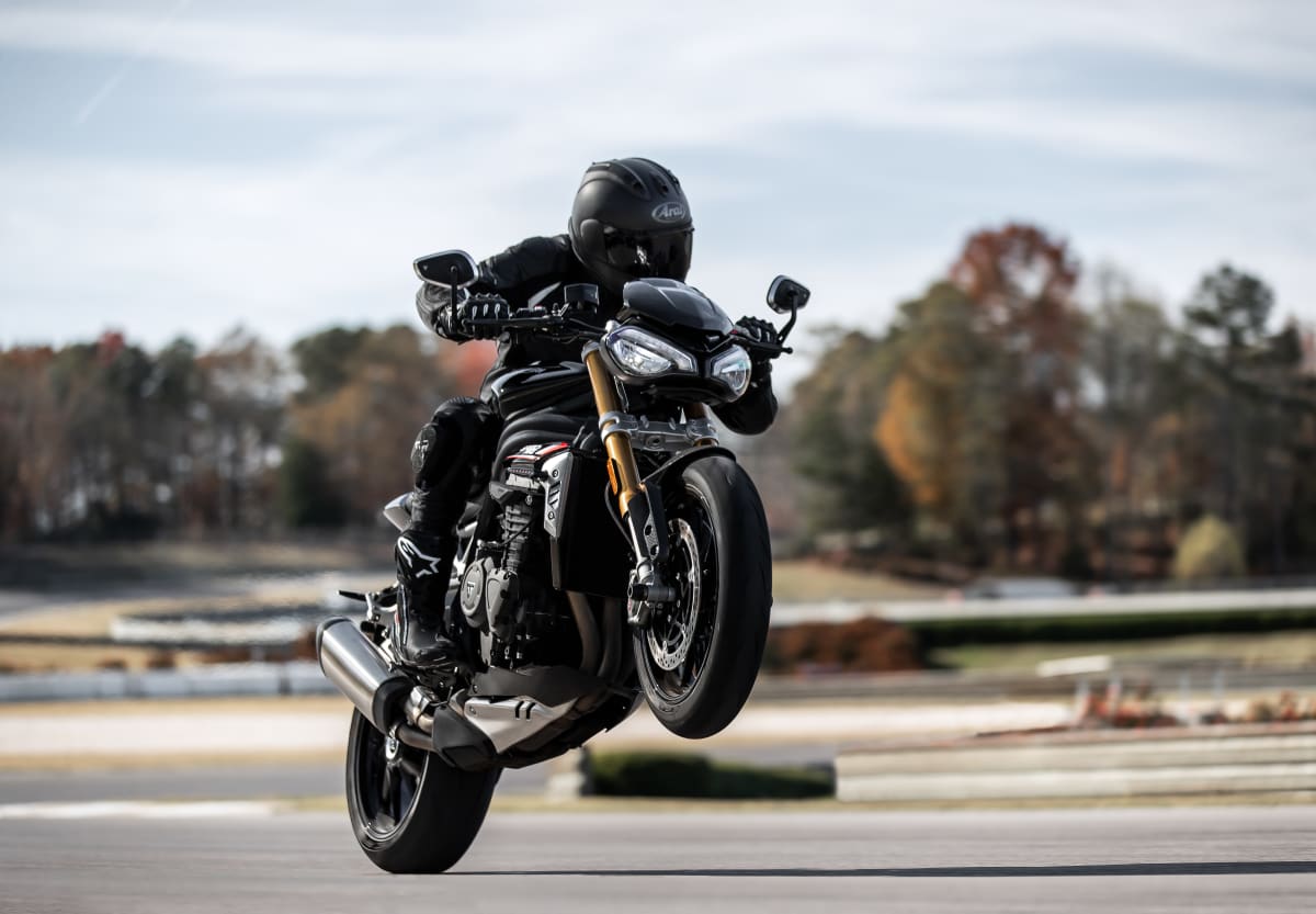Speed Triple RS_MY21_Accessorised_AG0I3342_ML-1200px-Climit.jpg__PID:27d6f9b9-8833-4de0-a2f9-2087723d4e05