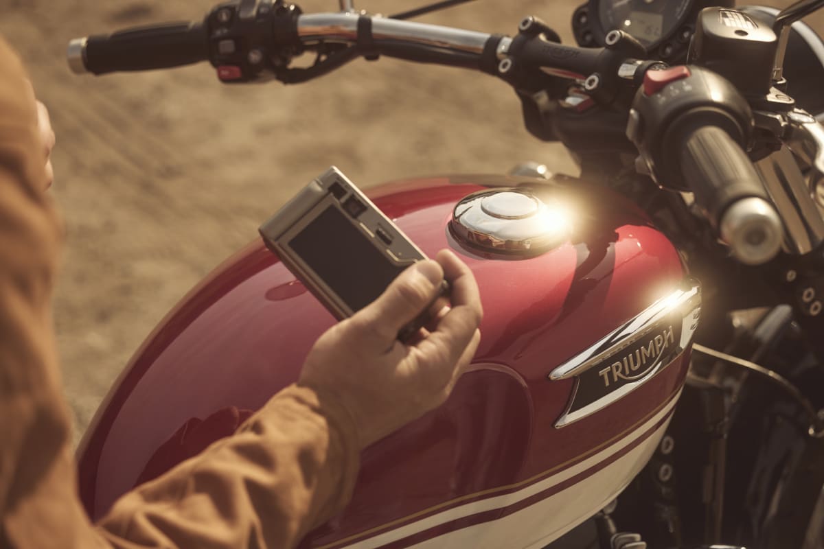2026 Bonneville Speedmaster - Triumph Motorcycles