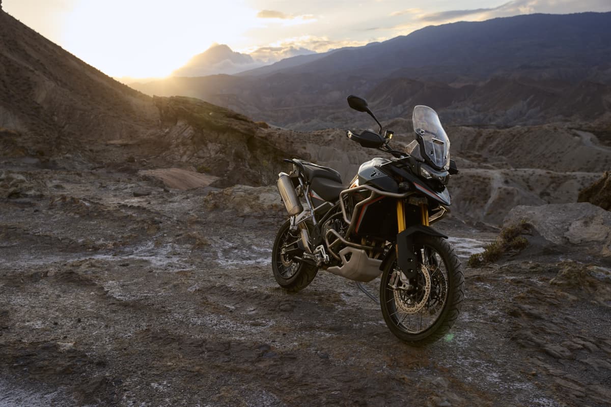 2026 Tiger 900 Rally Pro Desert Edition - Triumph Motorcycles