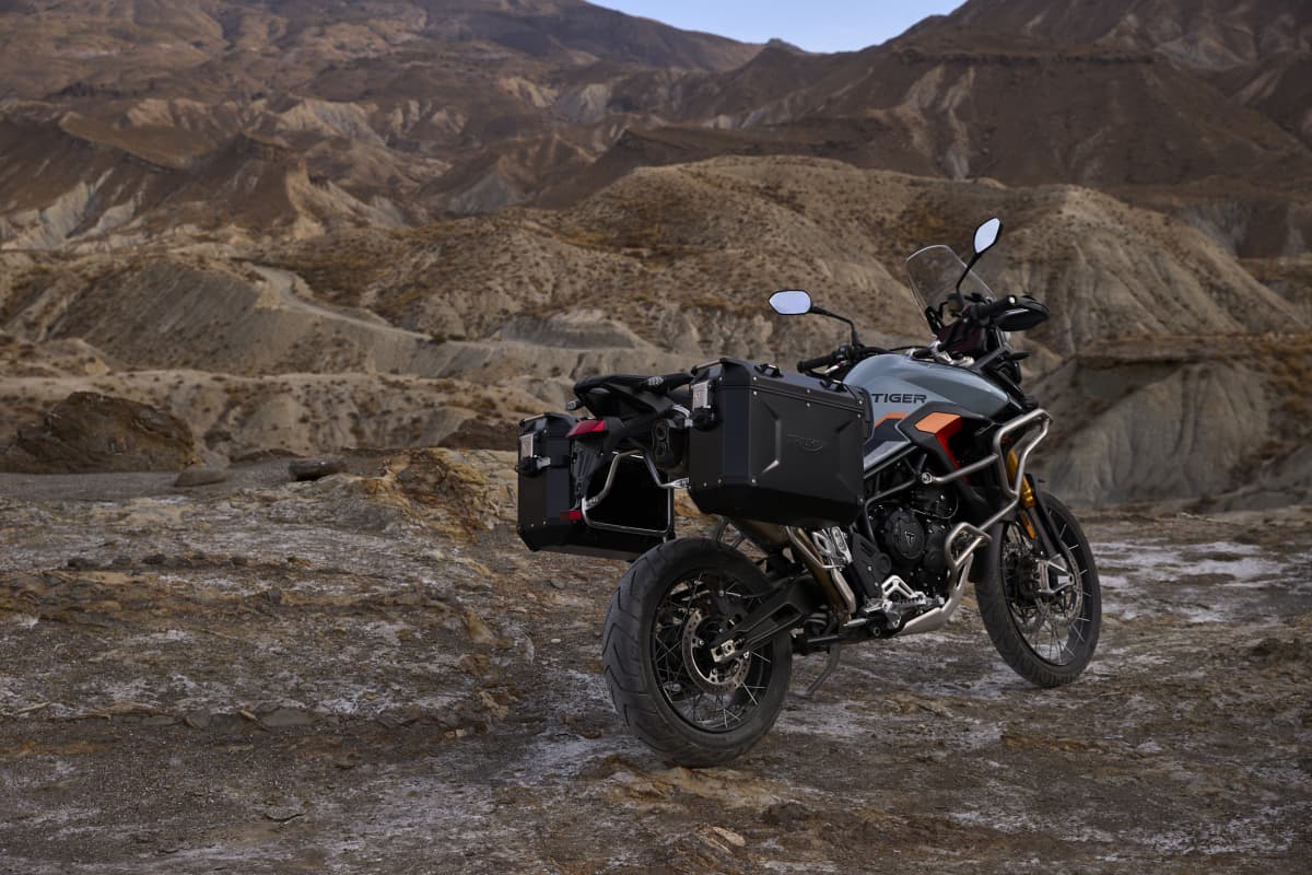 2026 Tiger 900 Rally Pro Desert Edition - Triumph Motorcycles
