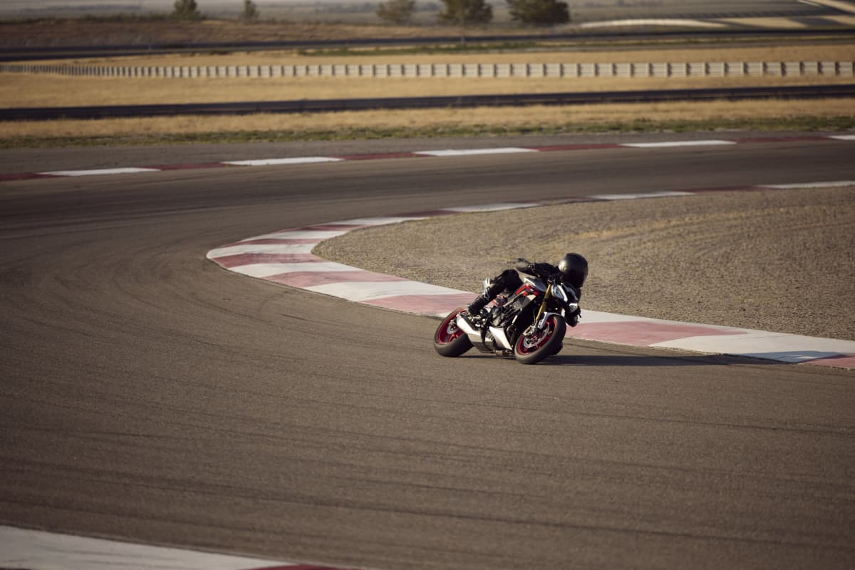Street Triple 765 RX 2026 - Triumph Motorcycles