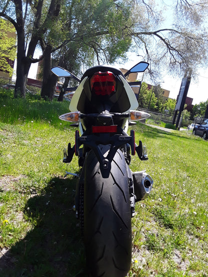 2014 STREET TRIPLE - 4,515 KM